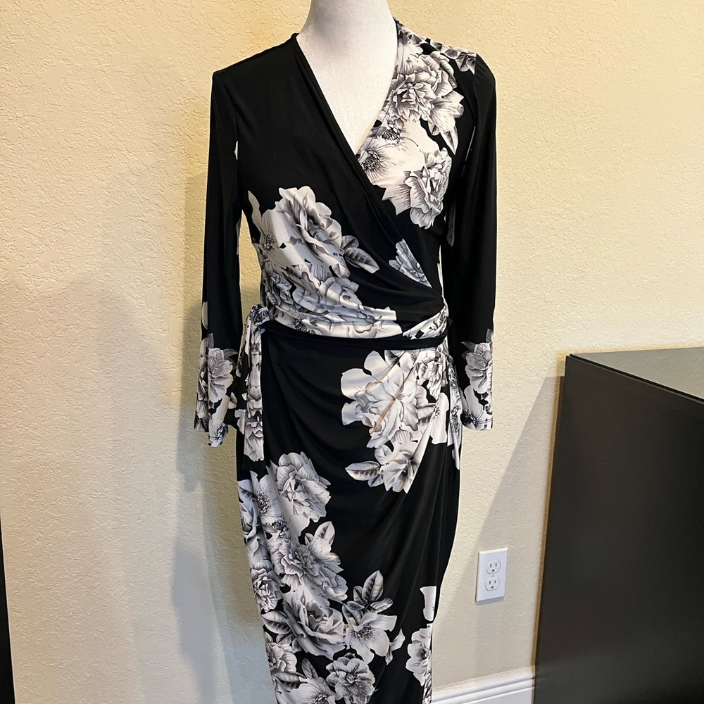 Women’s Macys Inc Wrap Dress size small